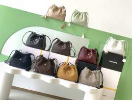 Picture of Chanel Handbags _SKUfw239864703fw